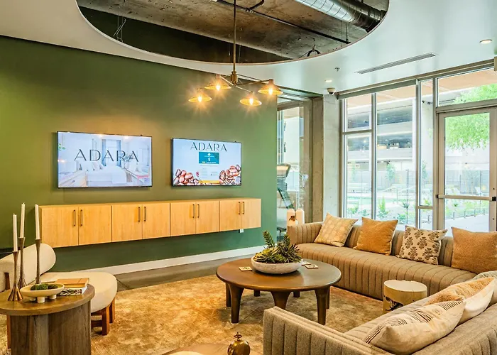 2br Roosevelt Row Gym Pool Parking Sleeps 8 Apartamento