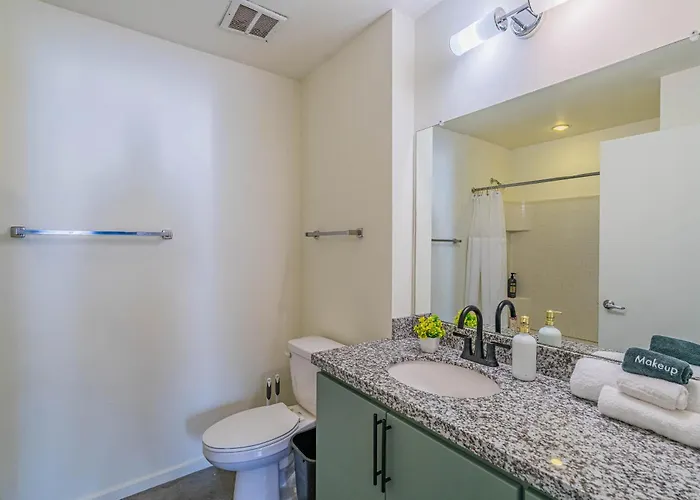 2br Roosevelt Row Gym Pool Parking Sleeps 8 Apartamento *